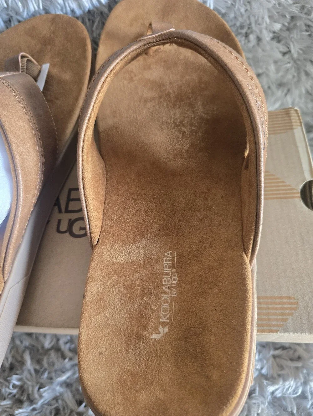 Koolaburra Men’s Chestnut Suede Toe-Post Sandals